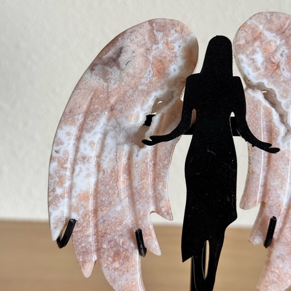 6.35” Beautiful Petal Agate Crystal wings on Angel stand - Picture 4 of 6